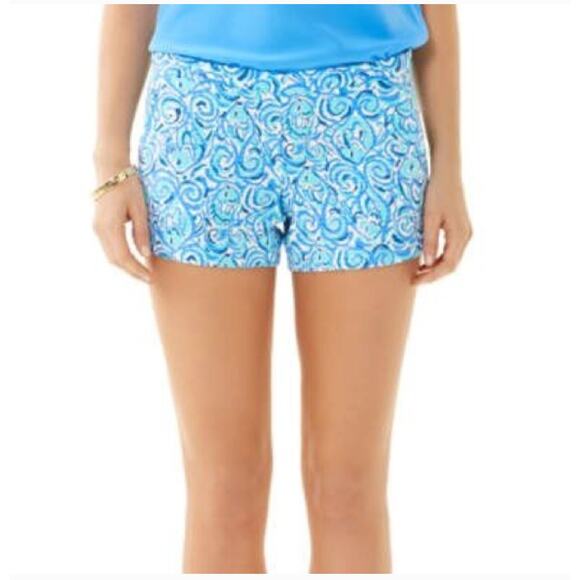 Lilly Pulitzer Adie Shorts Blue Fish Chasing Tail Size 0 - Picture 1 of 5